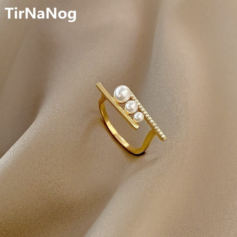 Ring - Women's Retro Baroque Imitation Pearl Adjustable Ring