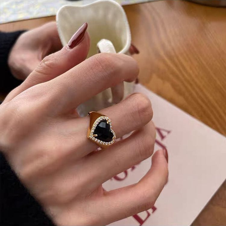 Ring - Women's Sense Black Heart Design Zircon Love Adjustable Ring