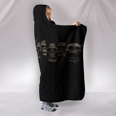 Hooded Blanket ~ Skulls - GiddyGoatStore